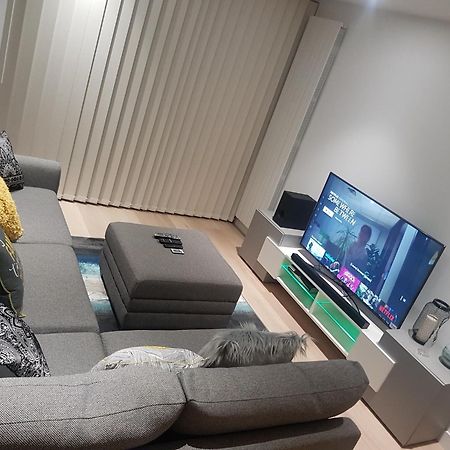 Lush Living - Double Room With Private Bathroom Londyn Zewnętrze zdjęcie